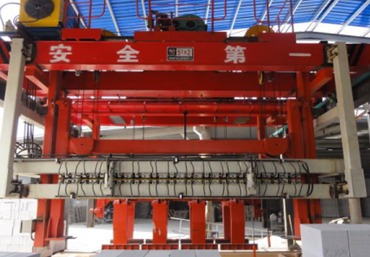 加氣線掰板機 加氣線掰板機